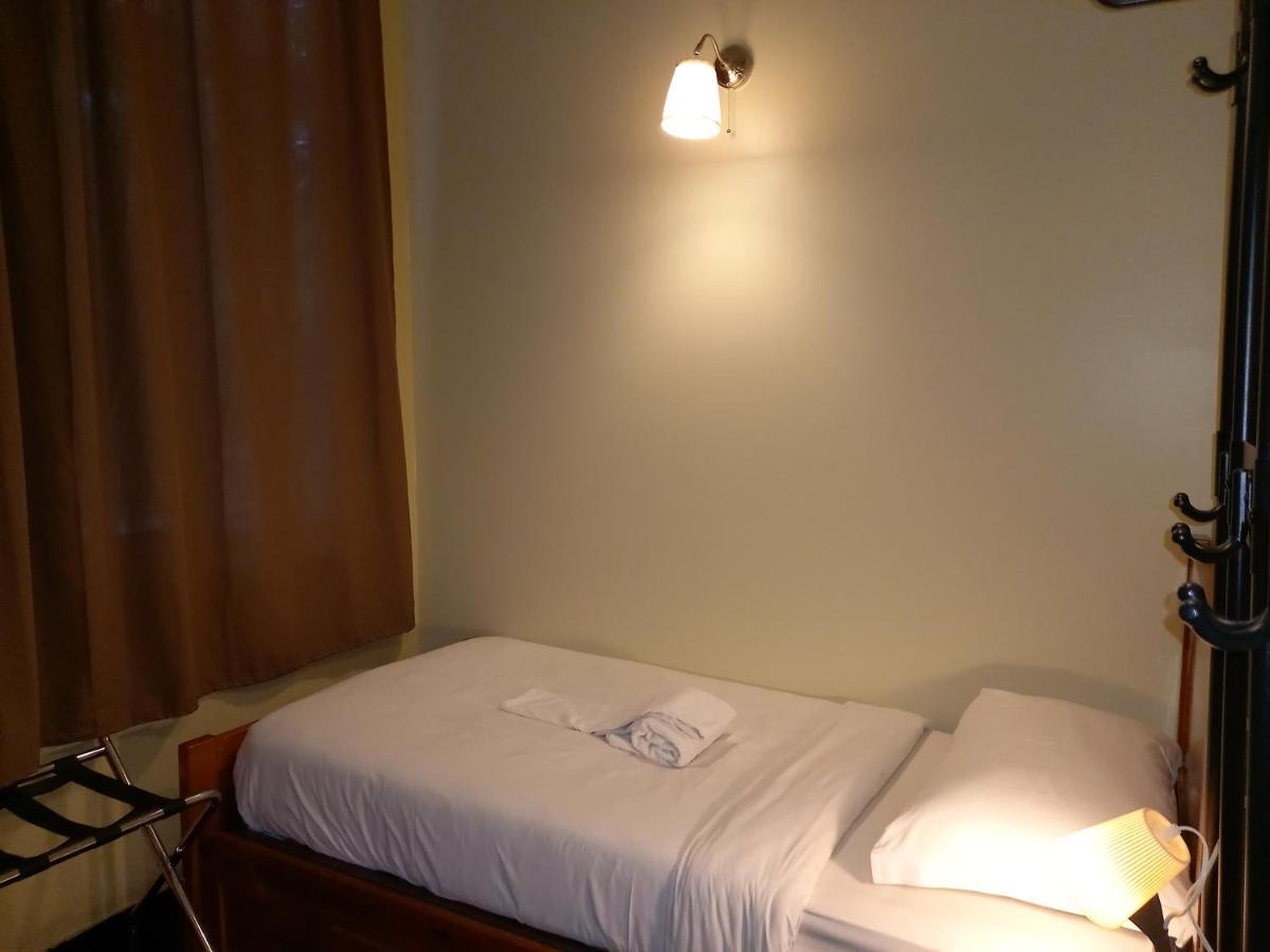 Lisbon Budget Inn Buitenkant foto