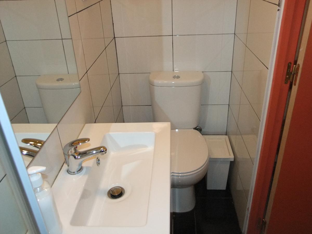 Lisbon Budget Inn Buitenkant foto